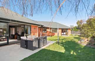 37 Parkinson Place, Woodend