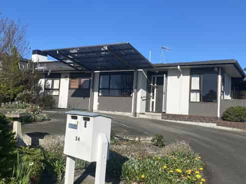 1/34 Busby Hill, Havelock North