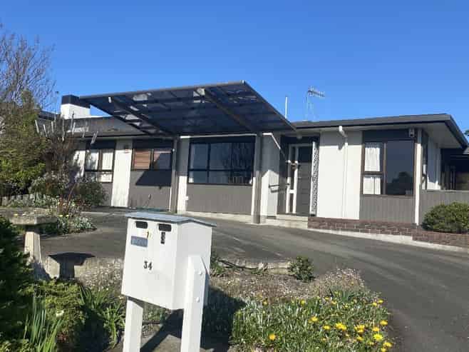 1/34 Busby Hill, Havelock North