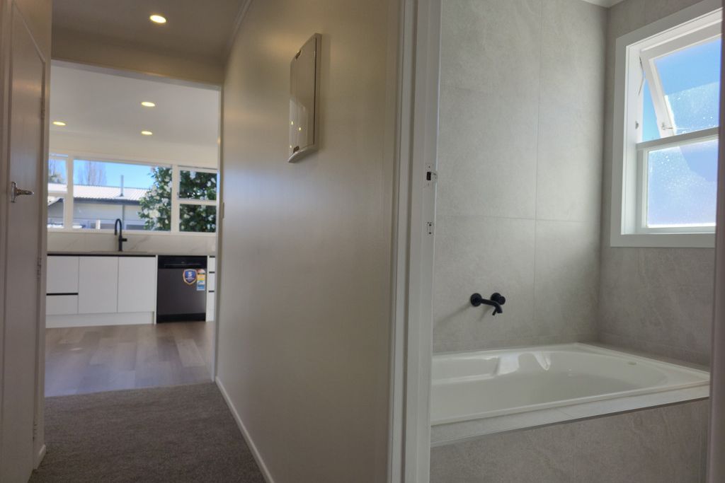 Renovated 3-Bed Oasis in Birkdale! – pohled 6