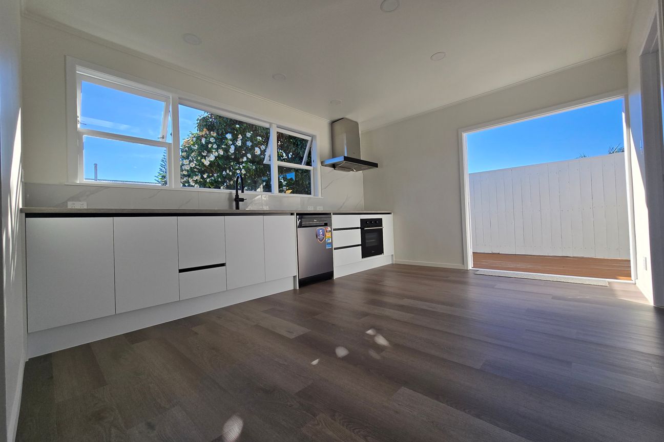 Renovated 3-Bed Oasis in Birkdale! – pohled 2
