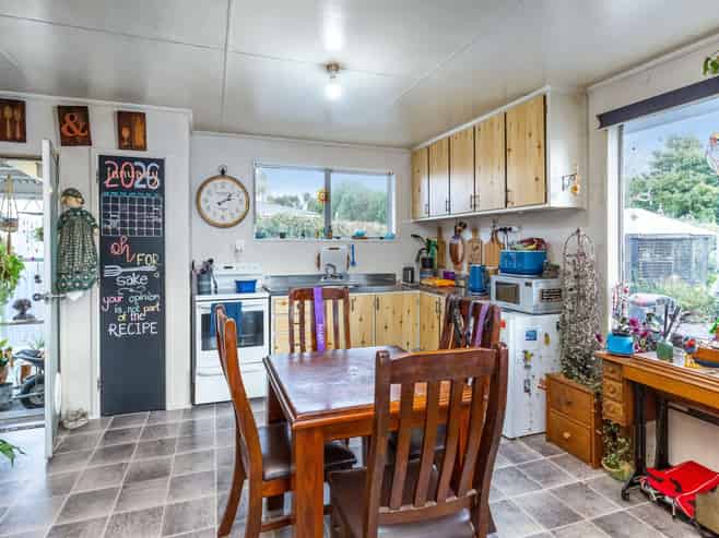 18 Kupe Drive, Carterton