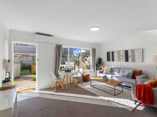 6/377a Sandringham Road, Sandringham