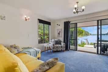 8 Chingford Road, Lake Rotoma