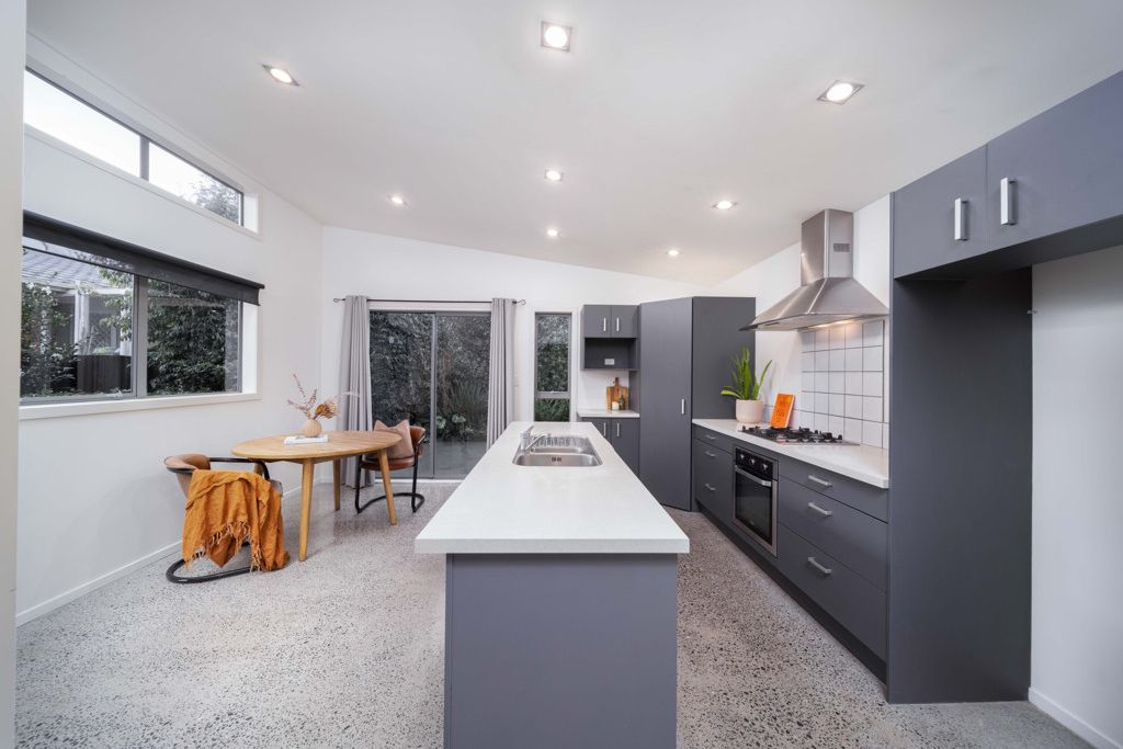 Modern Living on Chedworth – pohled 6