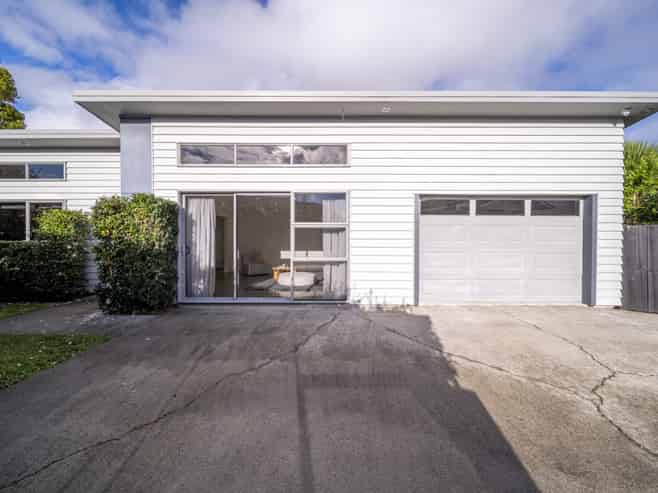 40A Chedworth Avenue, Chedworth