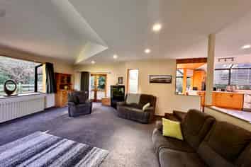 42 Oreti Road, Otatara