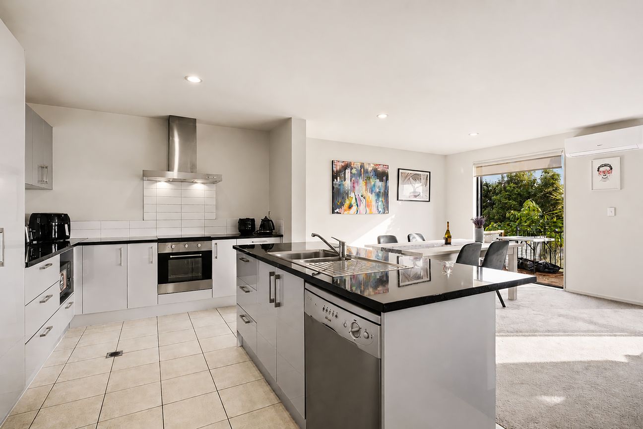 Rare Spacious Home - Bild 3