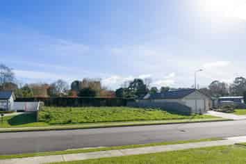 4 Magnolia Place, LEVIN