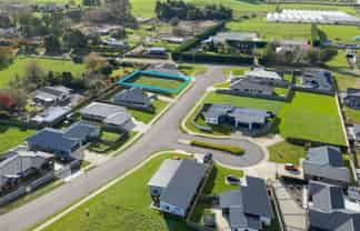 4 Magnolia Place, LEVIN