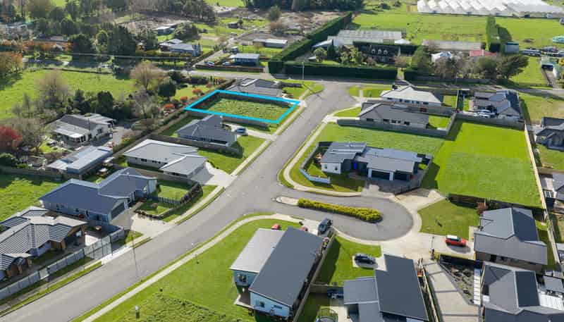 4 Magnolia Place, LEVIN
