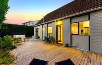 5a/2 Tobruk Crescent, Milford