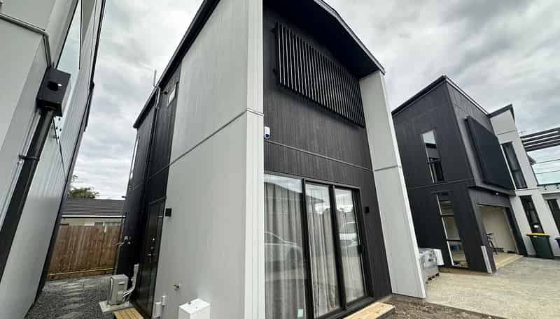 2/8 Sunnybrae Road, Hillcrest