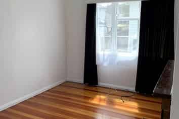 6 Cleghorn Avenue, Three Kings