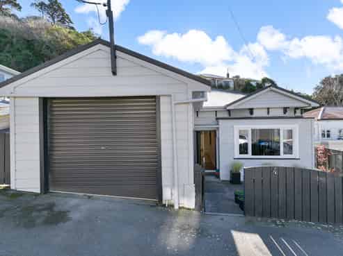 4 Reuben Avenue, Brooklyn