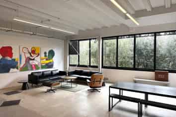 KINGSLAND CHARACTER OFFICE
