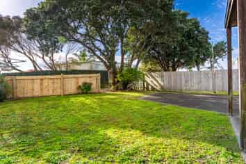 17B Moki Place, Ruakaka