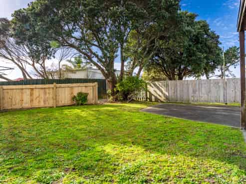 17B Moki Place, Ruakaka