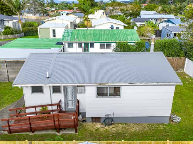 17B Moki Place, Ruakaka