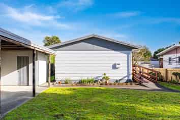 17B Moki Place, Ruakaka