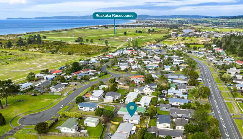 17B Moki Place, Ruakaka