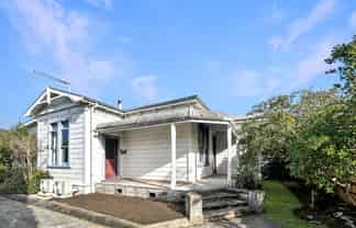 102 Featherston Street, Takaro