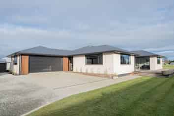 26C Park Street, Winton