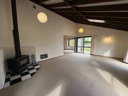 1/54 Muritai Crescent, Havelock North