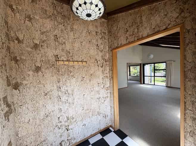 1/54 Muritai Crescent, Havelock North