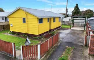 2 Kim Lane, Nawton