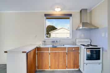 2 Kim Lane, Nawton