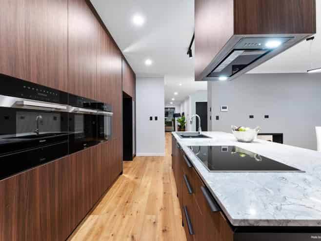 27 Hooten Place, Oteha