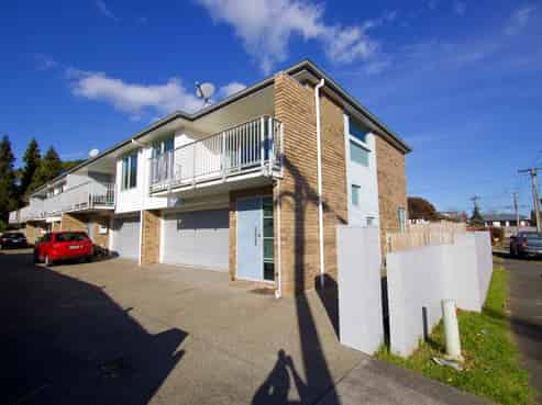 6A Dowding Street, Melville