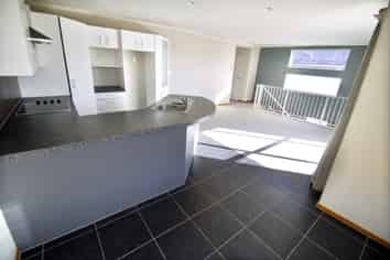 6A Dowding Street, Melville