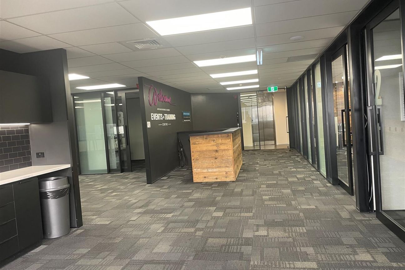 Modern Office on Symonds St. – pohled 5
