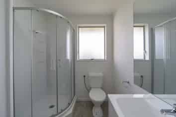 2A Baverstock Road, Baverstock