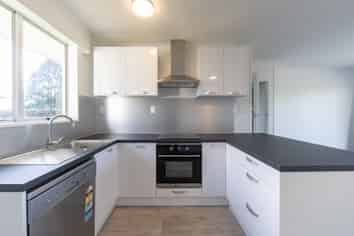 2A Baverstock Road, Baverstock
