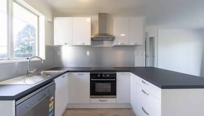 2A Baverstock Road, Baverstock
