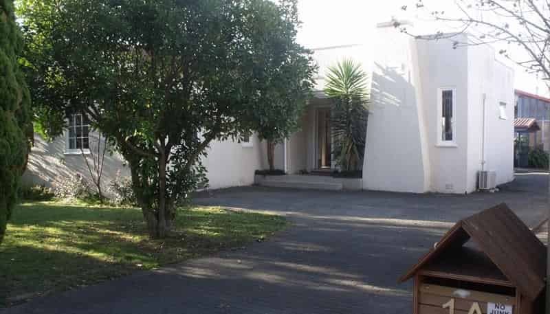 1 Tom Parker Avenue, Marewa