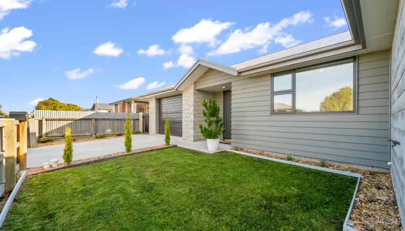 148 Derwent Crescent, Glengarry