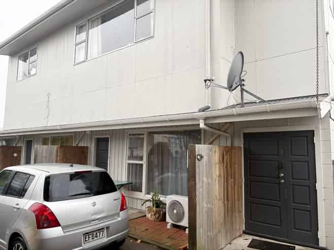 7/143 Spa Road, Taupo