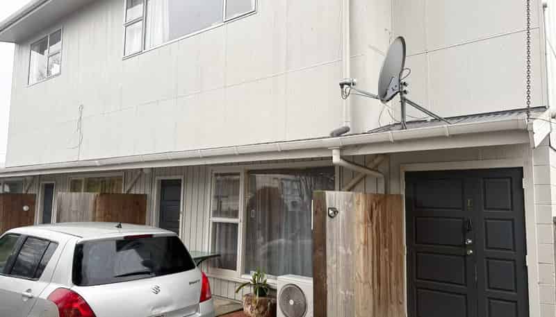 7/143 Spa Road, Taupo