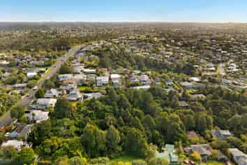 4-6 Moore Street, Hillcrest