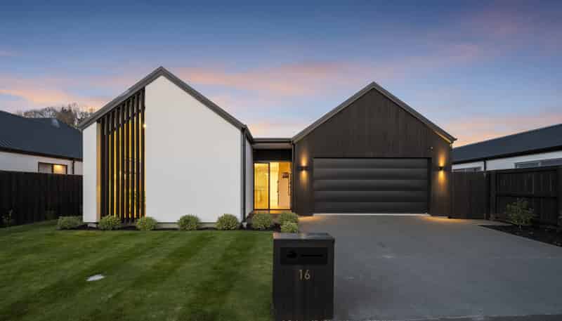 16 Kopper Crescent, Marshland