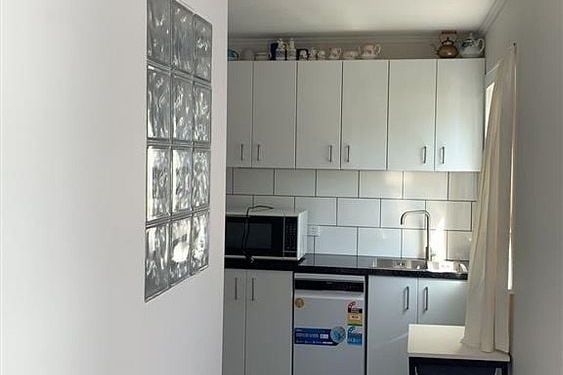 1 bedroom unit Glen Eden - Bild 6