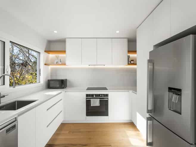 8/118 Vauxhall Road, Devonport