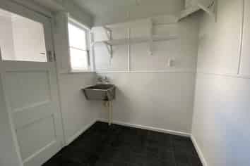 26 Scott Street, Strathern