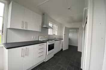 26 Scott Street, Strathern
