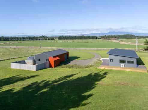 370 Western Lake Road, Western Lake