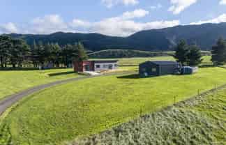 370 Western Lake Road, Western Lake